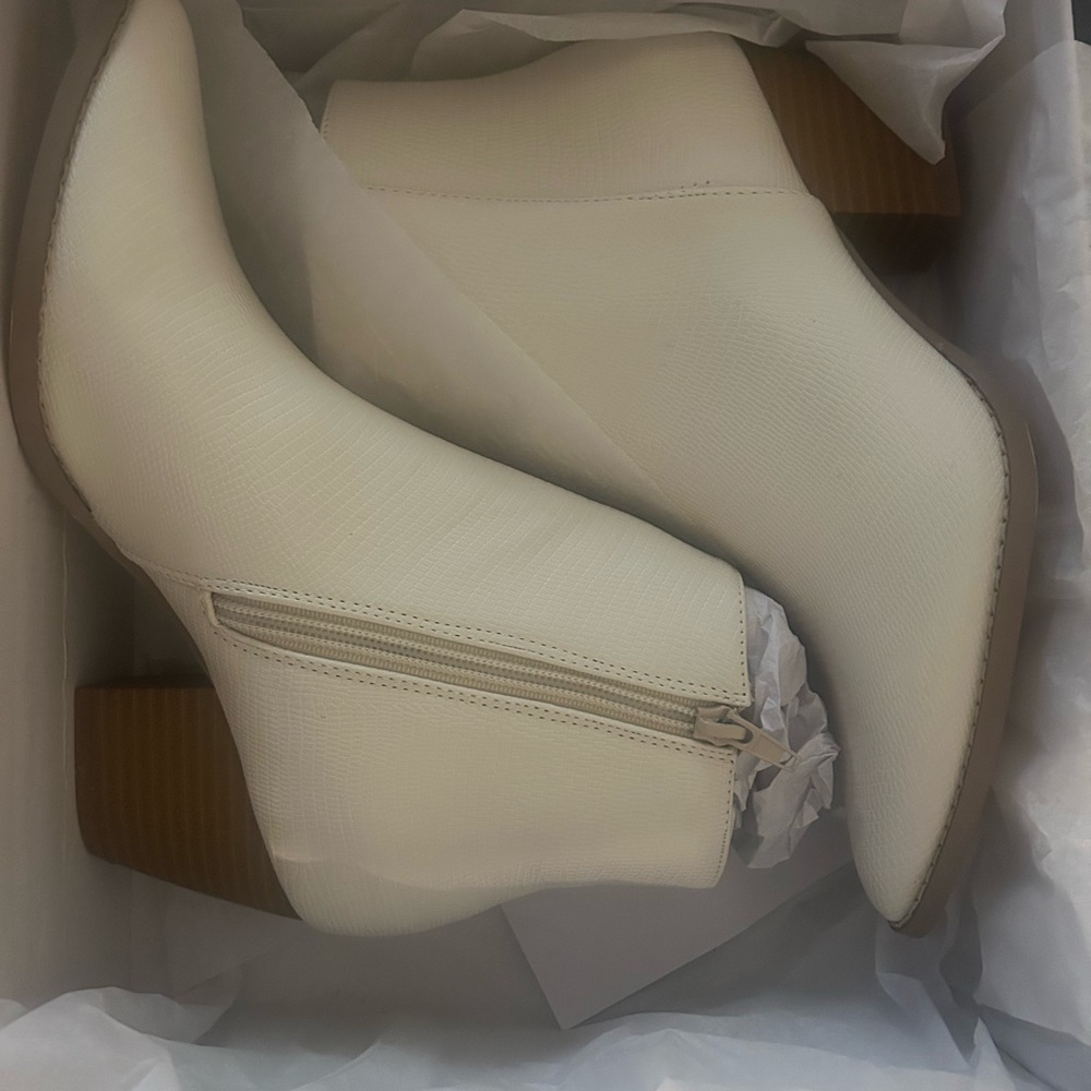 Lulus x Matisse ankle boots size 6.5